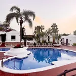 Cardones Будинок відпочинку *